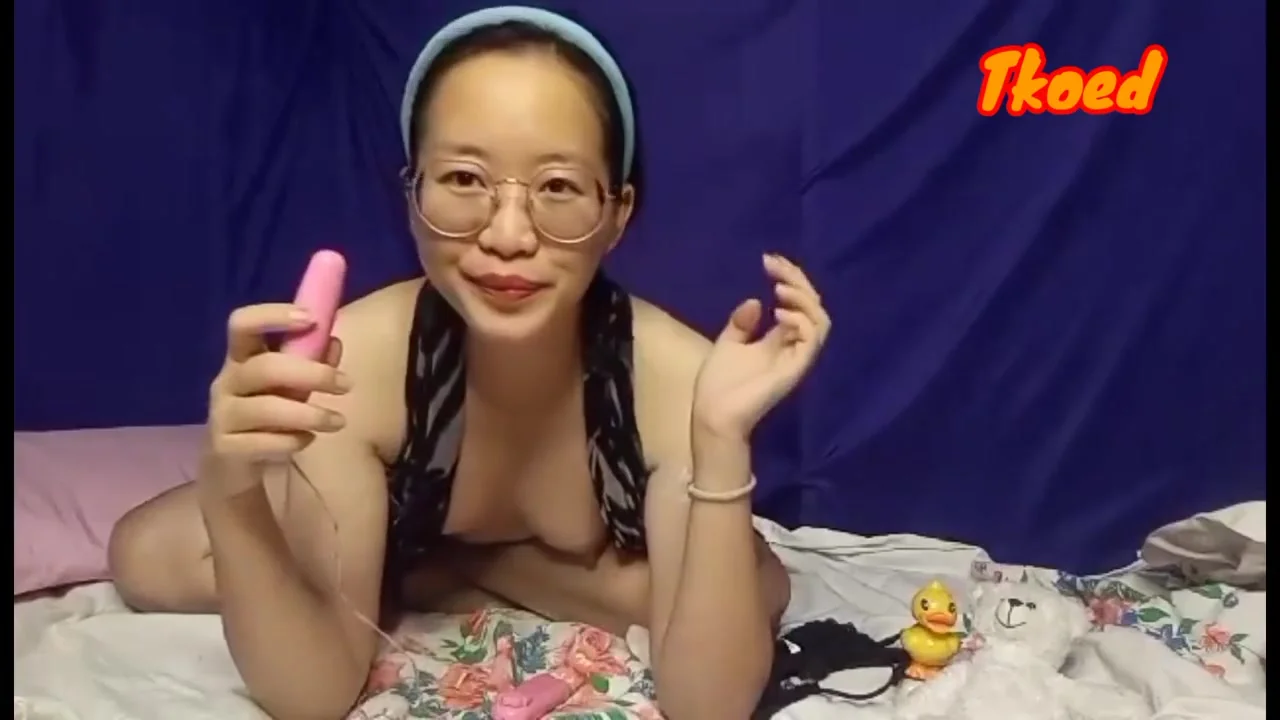 Female Pov Masturbation - Quick Loud Orgasm Before Boyfriend Gets Home