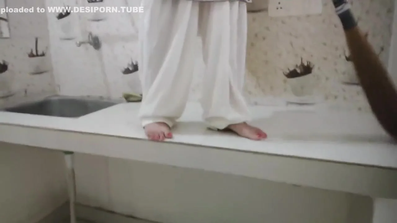 Indian Shy Bhabhi Fucked Hard By Her House Owner