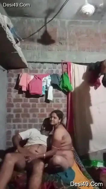 Today Exclusive -desi Bhabhi Blowjob And Fucked 5