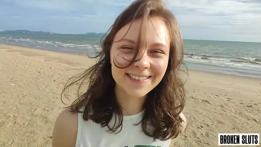 Hooking Up At The Beach - Cutie Makes Him Cum Three Times !