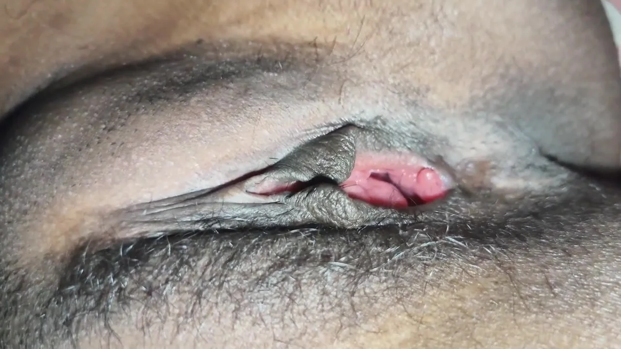 Dese Bhabhi Ko Choot Ki Hair Katke Khob Choda Hot Dese Bhabi Hair Cut