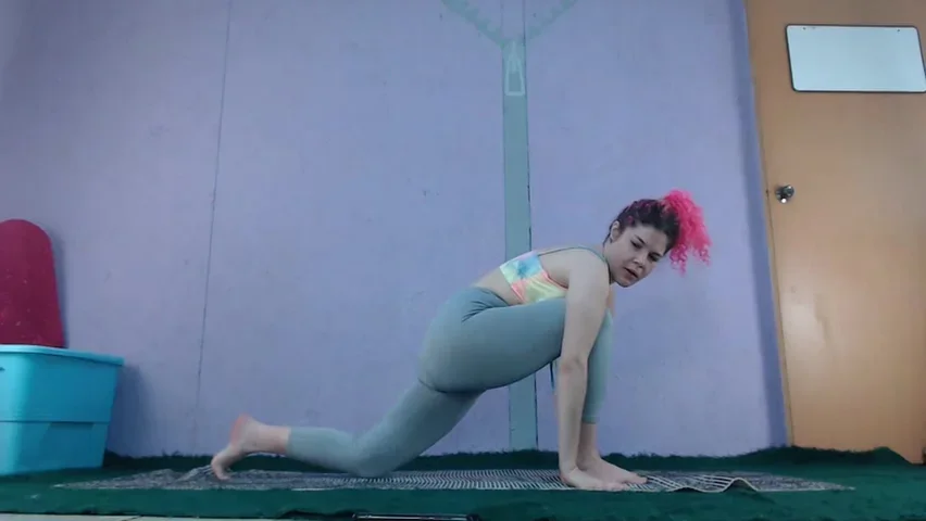 Yoga Beginner Livestream Flash Latina Big Tits