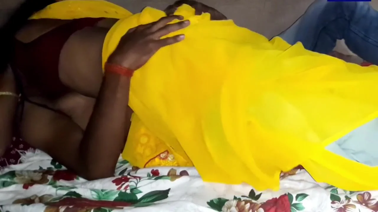 Yellow Saree Hot & Beautiful Wife Full Hd 4k Sex Video 2022 Indian Desi