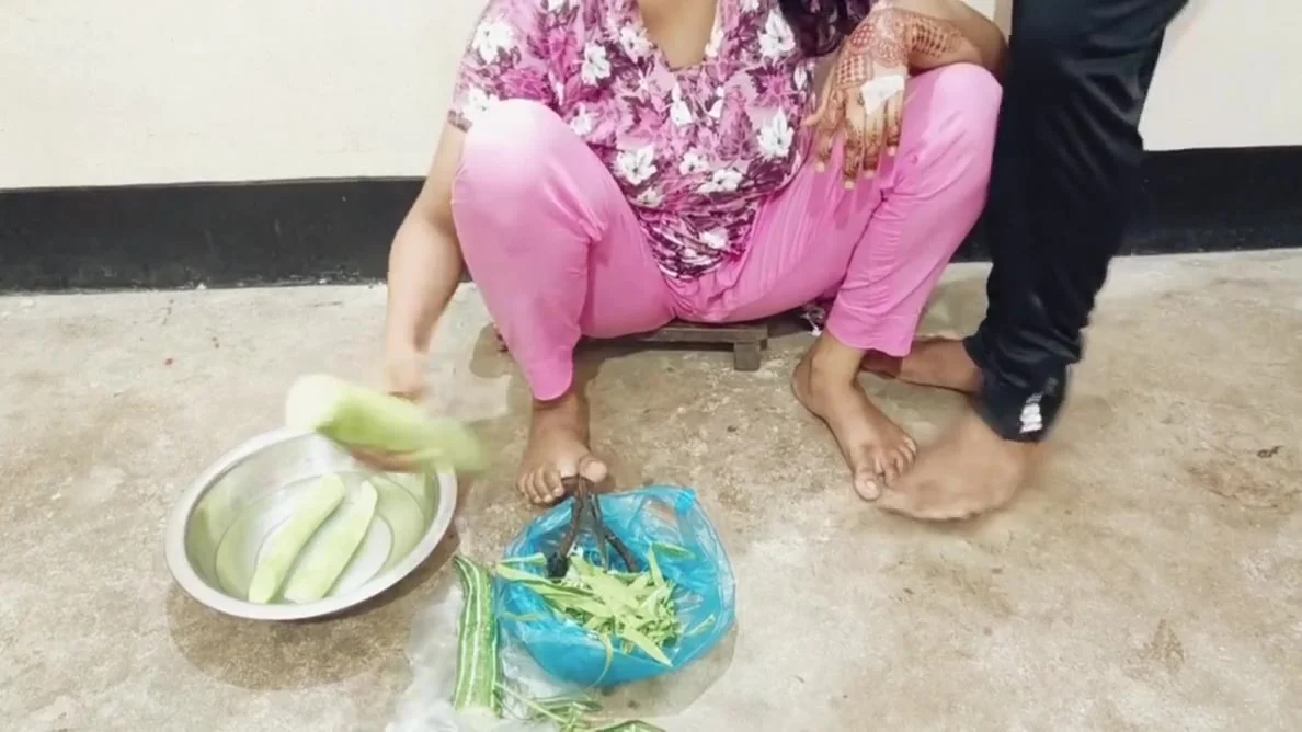 Working Indian Girl Fuck Bangla Dirty Talk