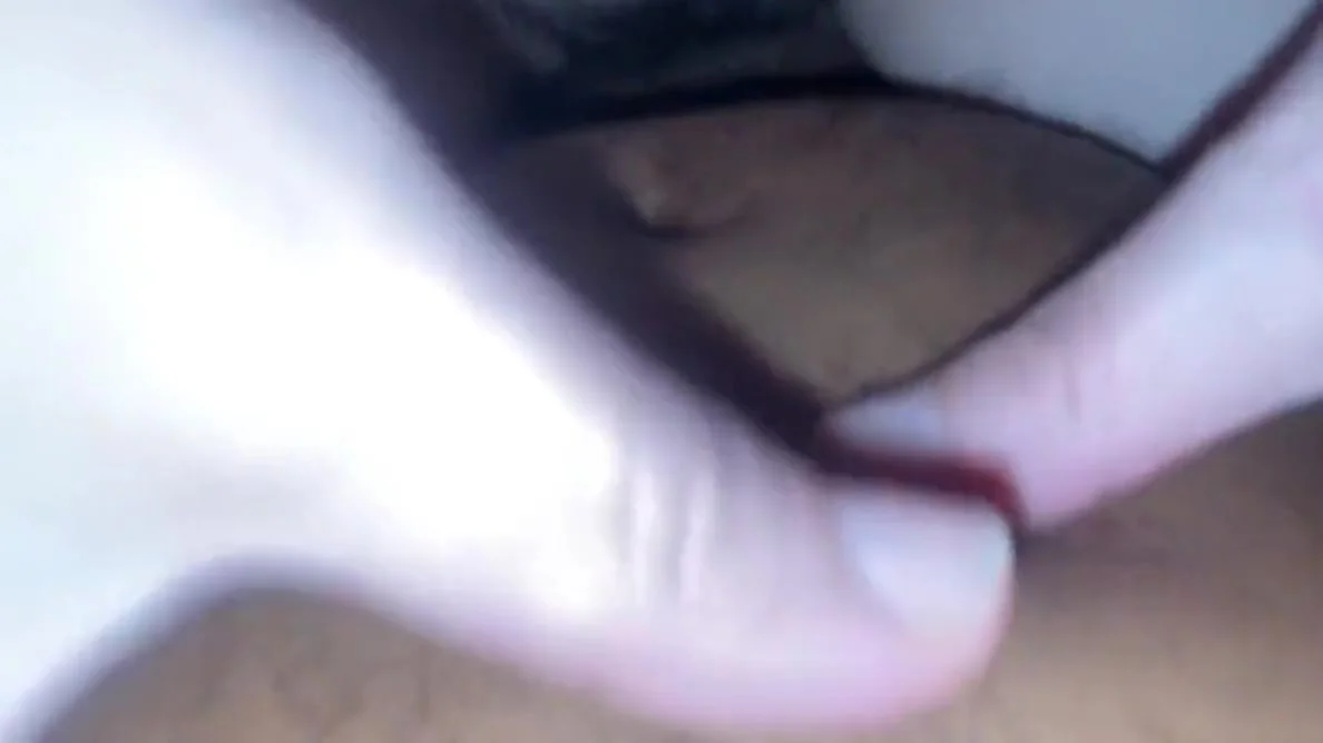 5 Intense Minutes With My Milf Neighbor