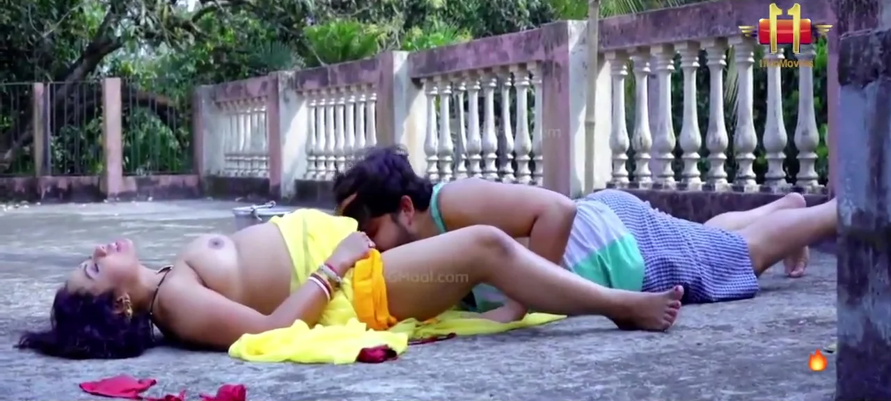 Indian Wife Fucked By Husband On The Terrace