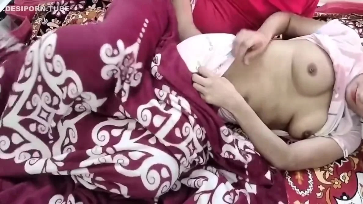 Teacher Ko Fees Nhi Dene Par Usne Meri Chut Mari