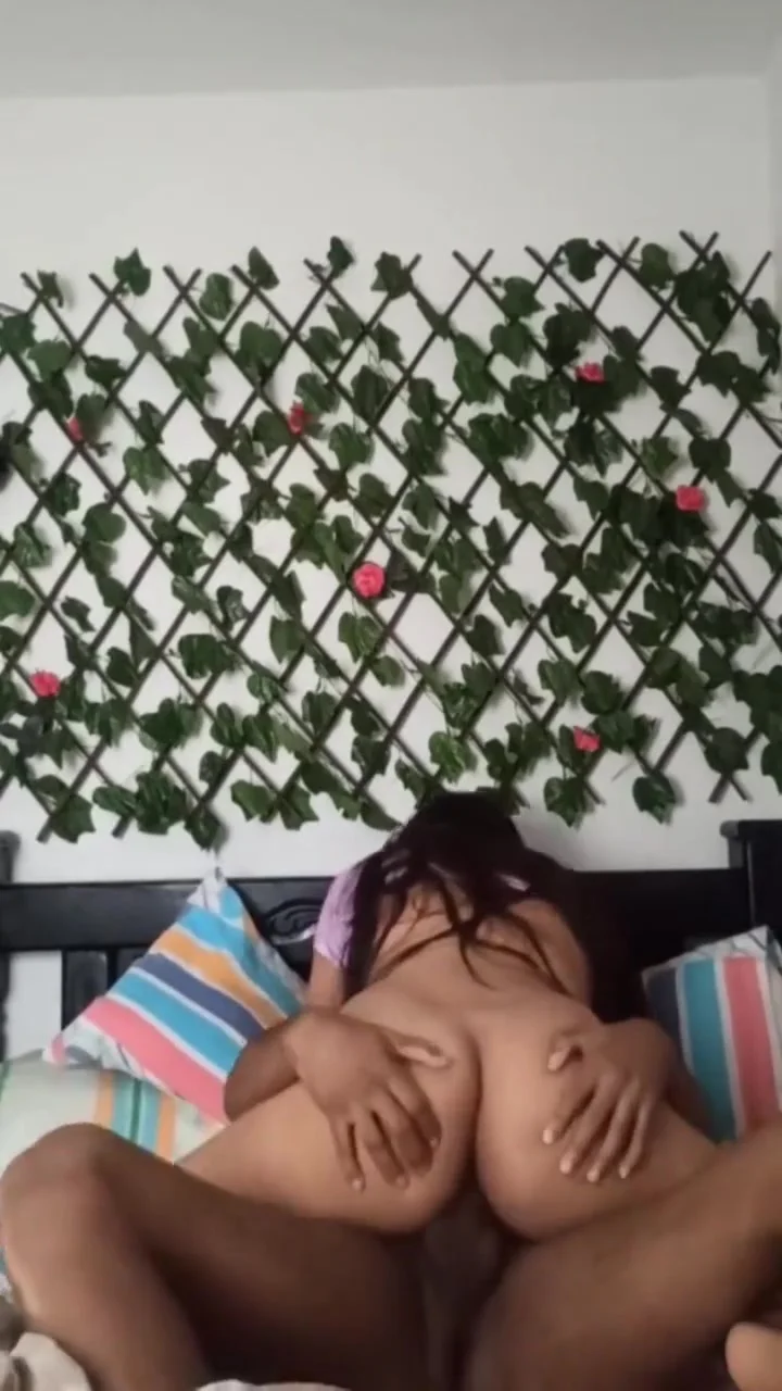 I Invited My Friend From Work To Watch Netflix And I Ended Up Fucking