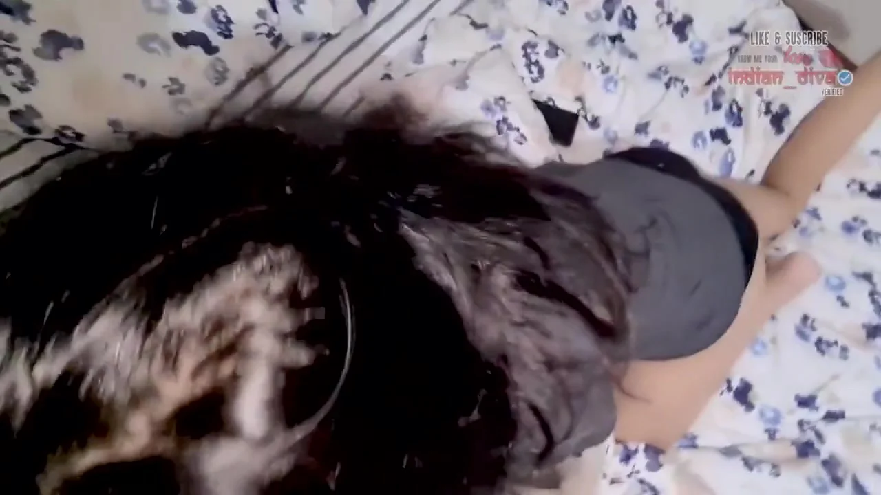 Hungry Indian Wife Sucked & Swallowed..(hindi) 1