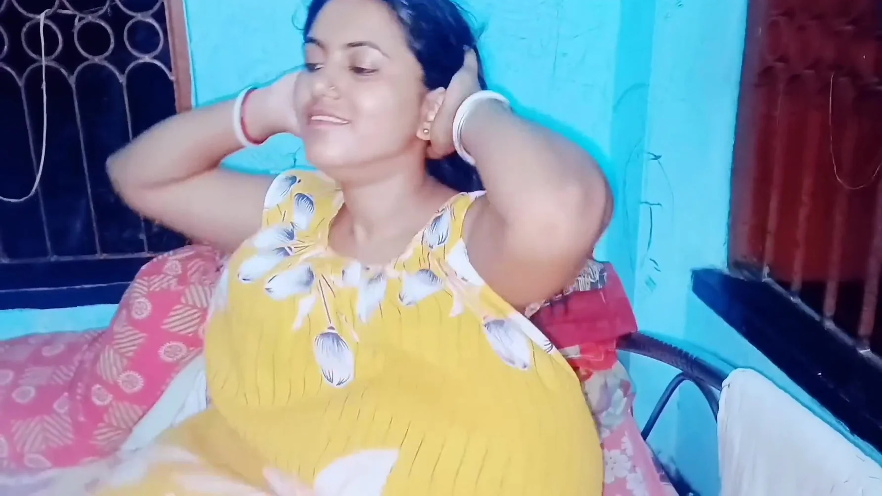 Stepsister Showing Her Nipples Big Tits Big Ass Amateur Homemade Doggy Style Stepmom