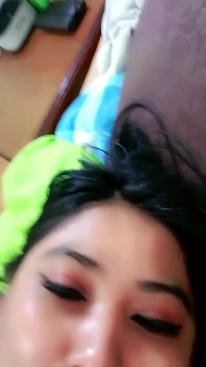 Close Up Pussy You Can Clearly Watch My Pussy Wet By A Pink Dildo