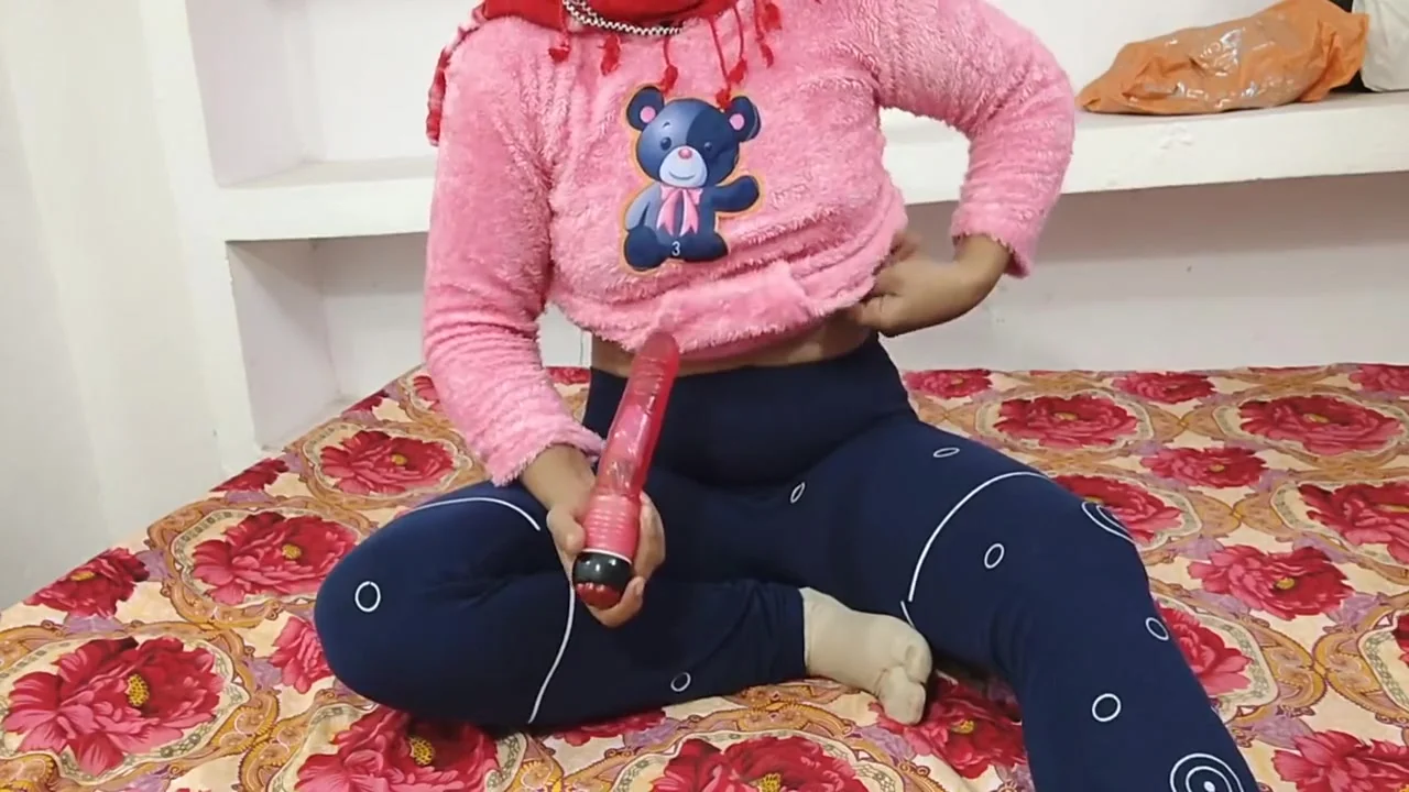 Hindi Sex In Big Dildo Indian Desi Girl Fingering And Moaning Video Sex Solo