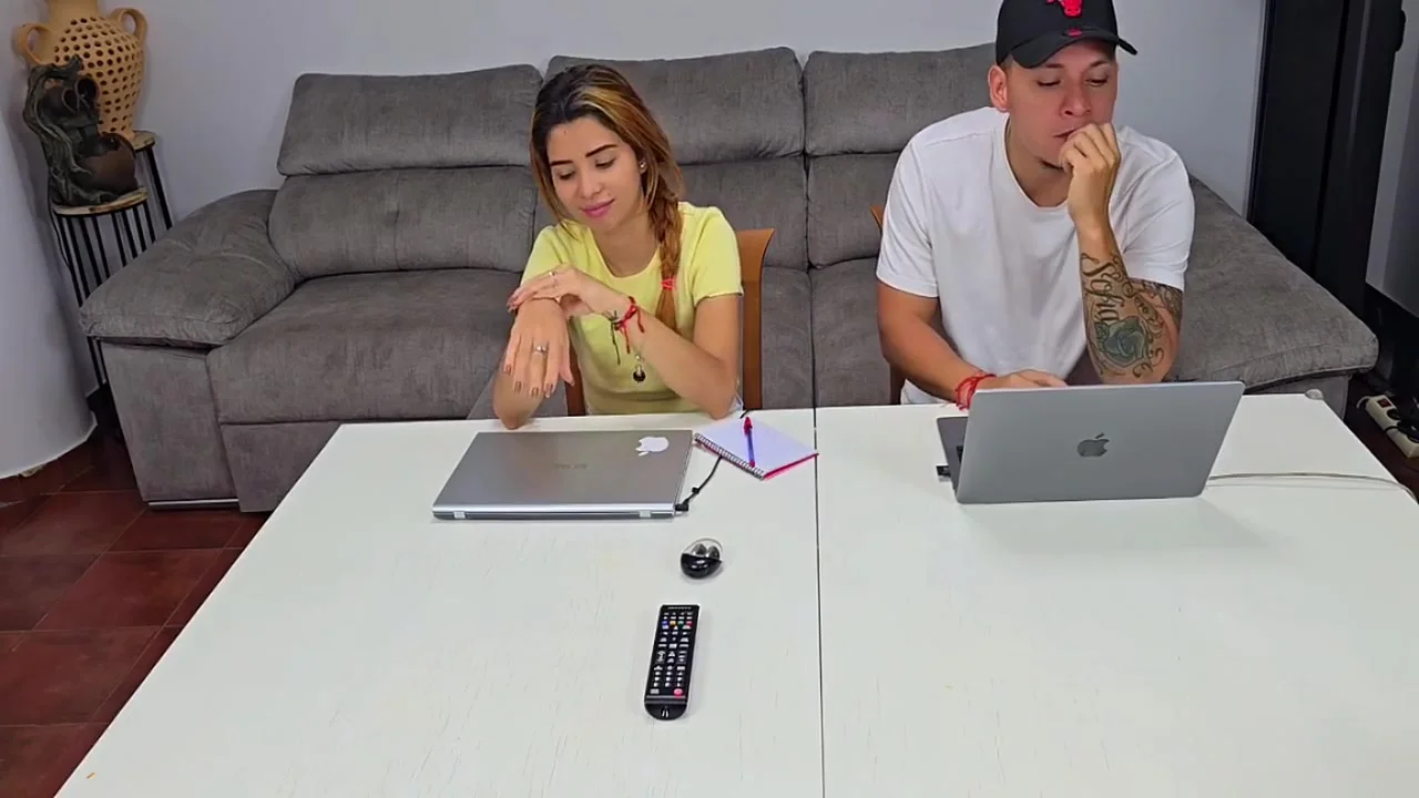 Stepsister Asks Me To Fuck Her But To Help Her With The Homework I Cum On Her Feet