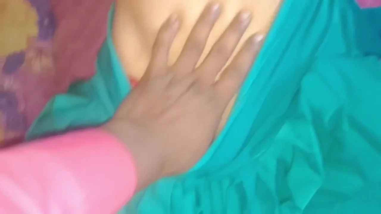 Indian Desi Hauswaif Soni Bhabhi Ki Chudayi Devar Ne Bhabhi Ko Ghodi Bana Ke Choda Indian With Devar Bhabhi