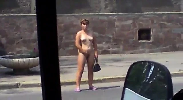 Amateur travesty outdoor solo