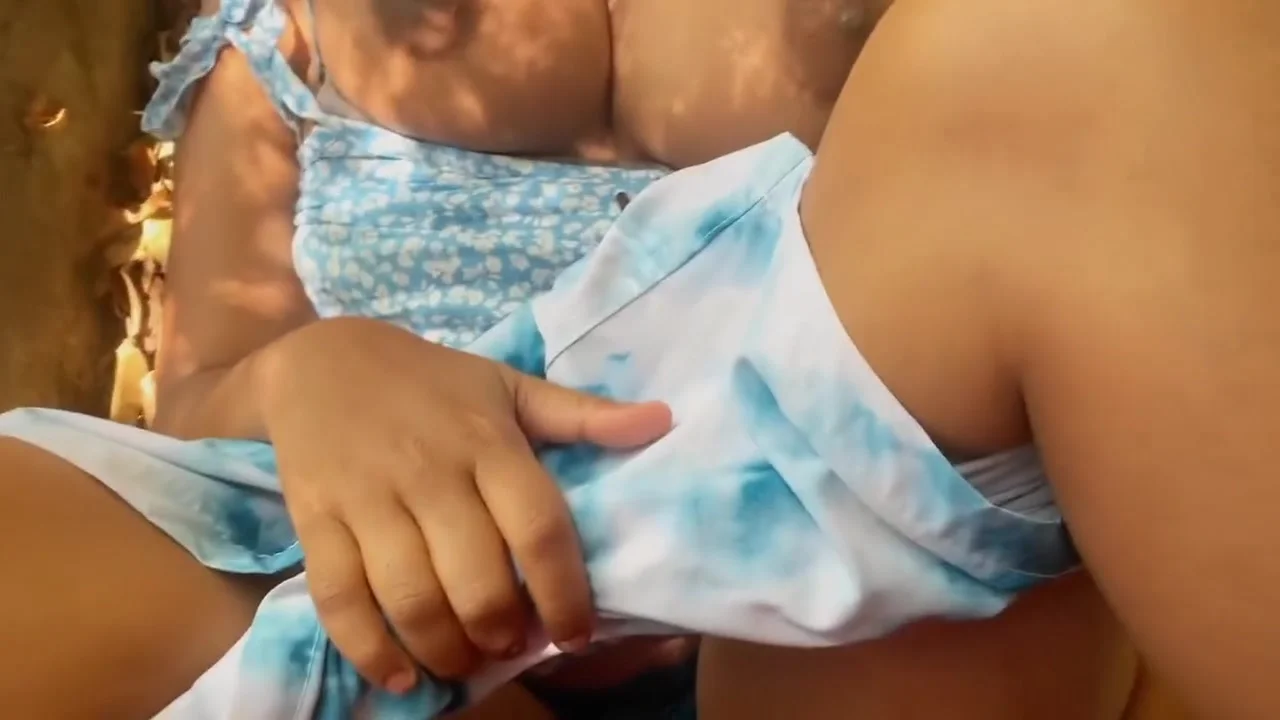 Outdoor Beach Hard Fuck Couple පරපසල චට ටචරව කලට එකකන ගහලල හකව