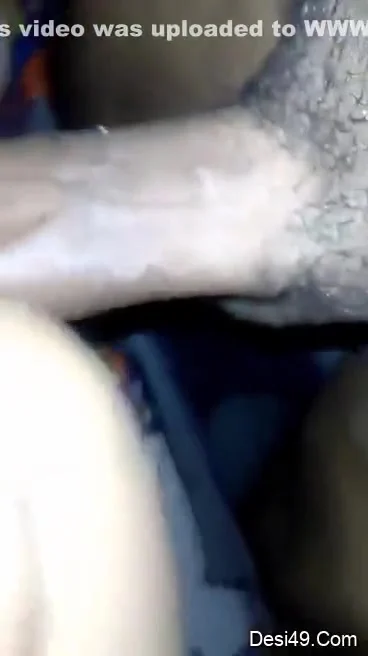 Today Exclusive- Desi Cheating Wife Kissing And Ridding Dewar Dick