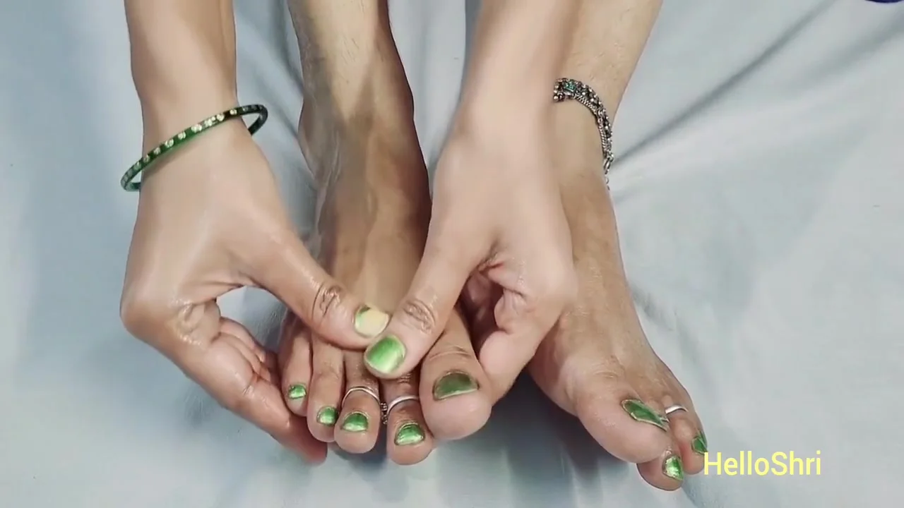 Virgin Bhanji Aur Stepmama Ki Wasna Hindi Sex Story