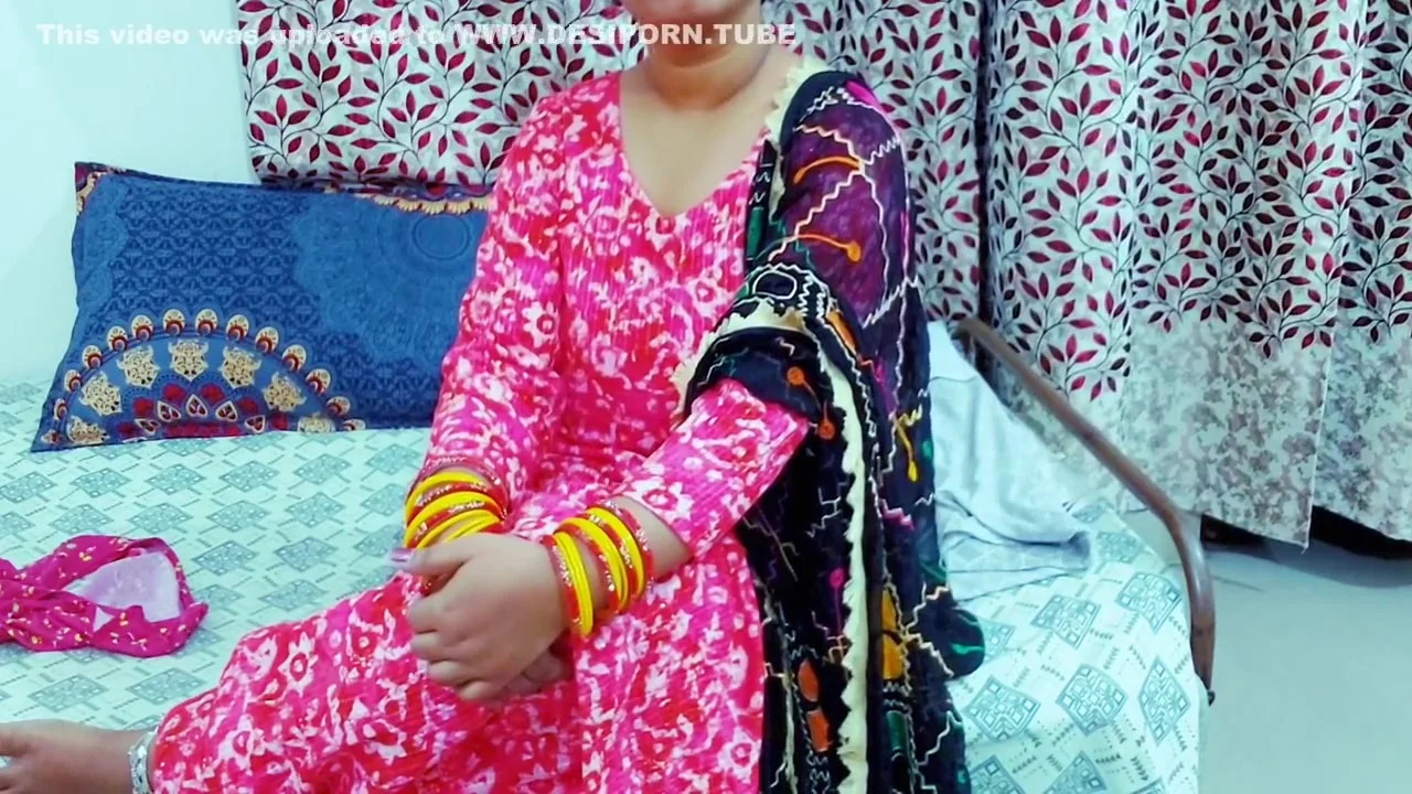 Hot Xxx Stepmom Fucked Hard Until Orgasm With Hindi Audio With Dirty Talk Stepson Seducing At Home