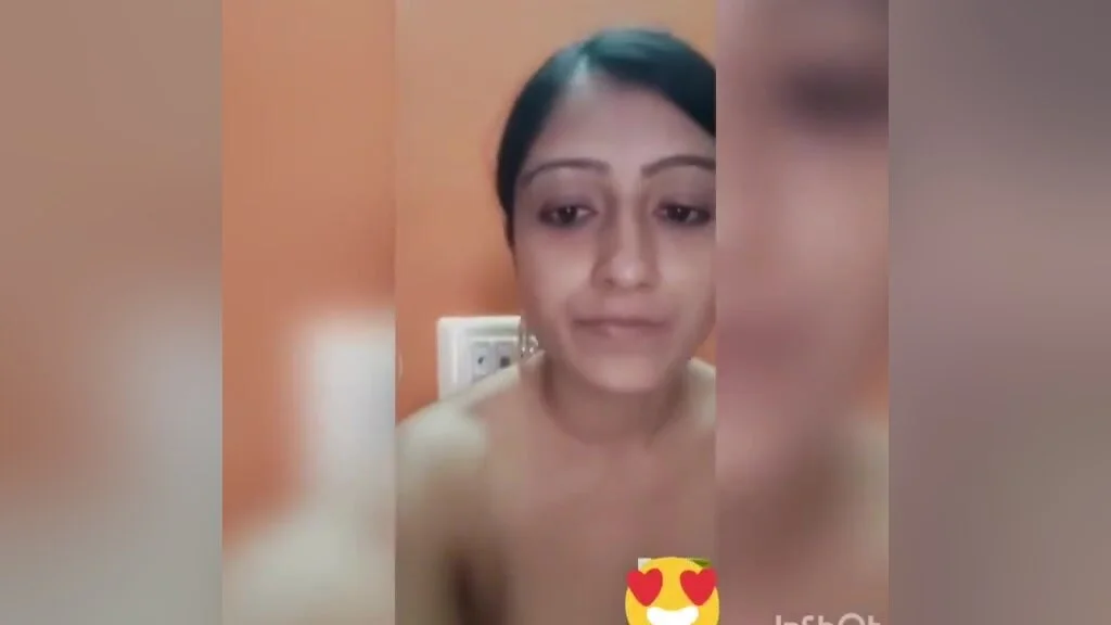 Today Exclusive- Sexy Desi Girl Rajashree Morey Showing Her Boobs And Pussy 4