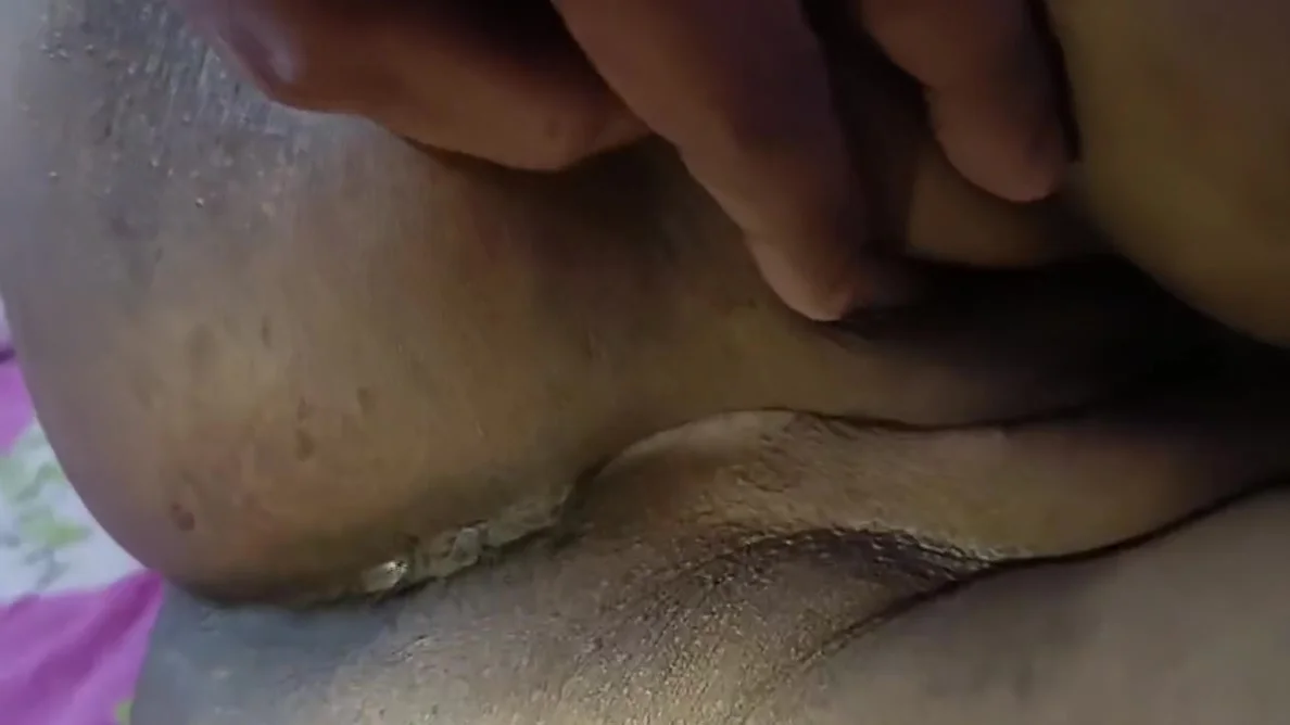 Indian Bengali Housewife Boudi Ass & Boobs Show 2 - Bengali Boudi