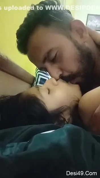 Today Exclusive- Lover Enjoying In Hotel