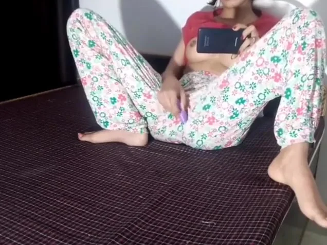 Honey Step Sis Watching Porn Videos After Sex With With Friend. Sri Lankan 18 Couple Sex