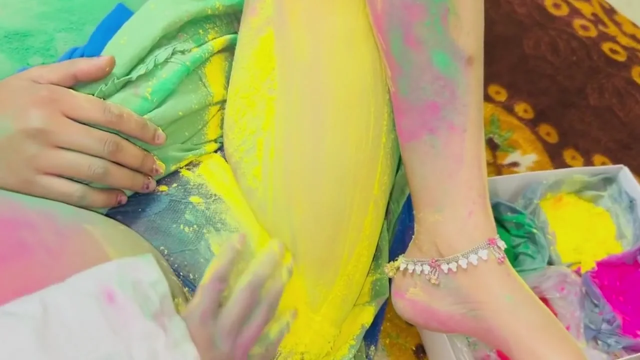 Sasur And Bahu Ke Rang Ra Holi Sex Sasur Ji Ne Bahu Ko Holi Color Lagane Ke Bahane Sex Kar Liya