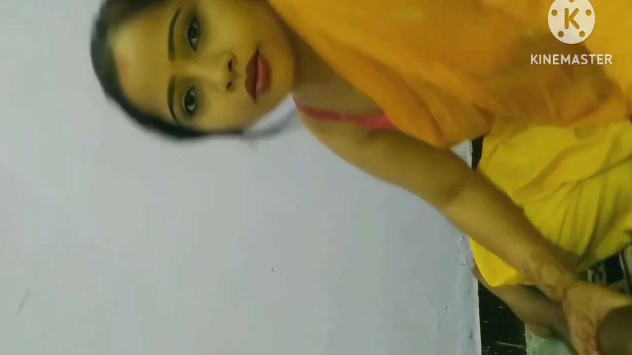 Kaamwali Bai Ko Akela Pakar Malik Ne Chod Dala Full Movie