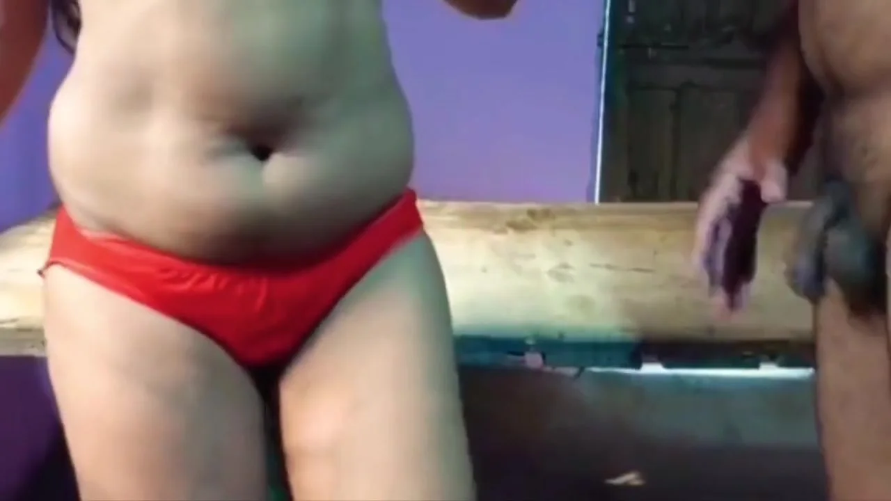 The Neighbor Stepbrother-in-law Kissed The Stepsister-in-law By Laying It On Flowers. Hindi Audio