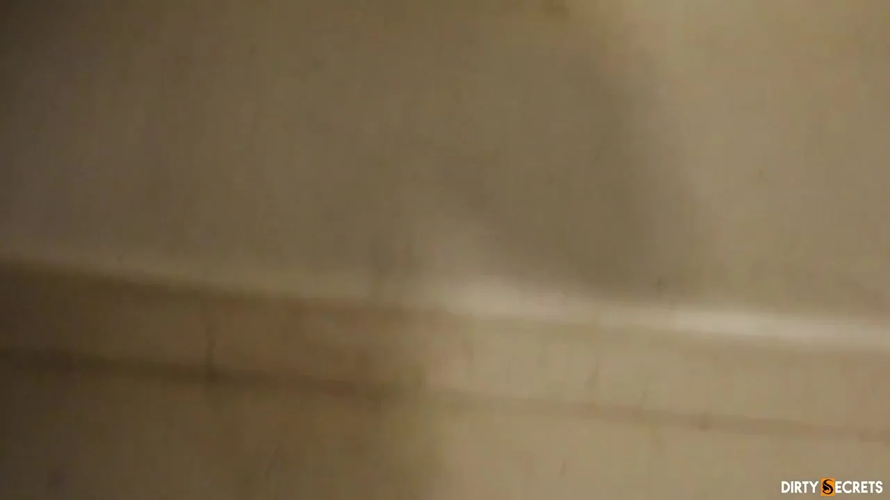 I Fuck My New Neighbor Who Came From Another City