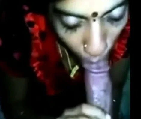 Indian Auntie Hot Blowjob