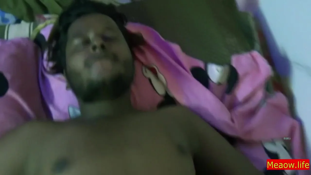 Unmarried Girl Secret Sex Video! Desi Village Sex