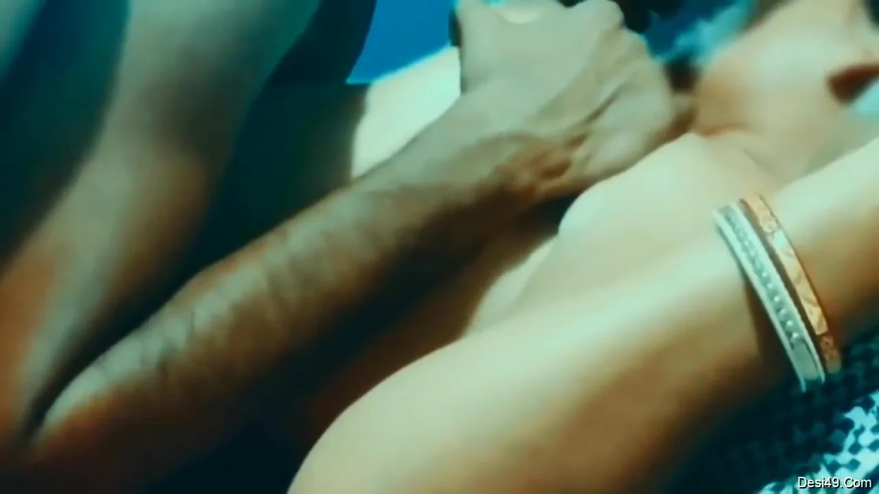 Desi Village Wife Blowjob And Fucked 2