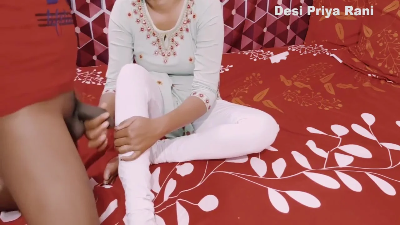 Apni Chachi Ki Beti Ko Choda Hindi 2