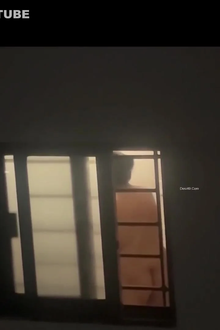 Today Exclusive -desi Chick Bathing Video Record In