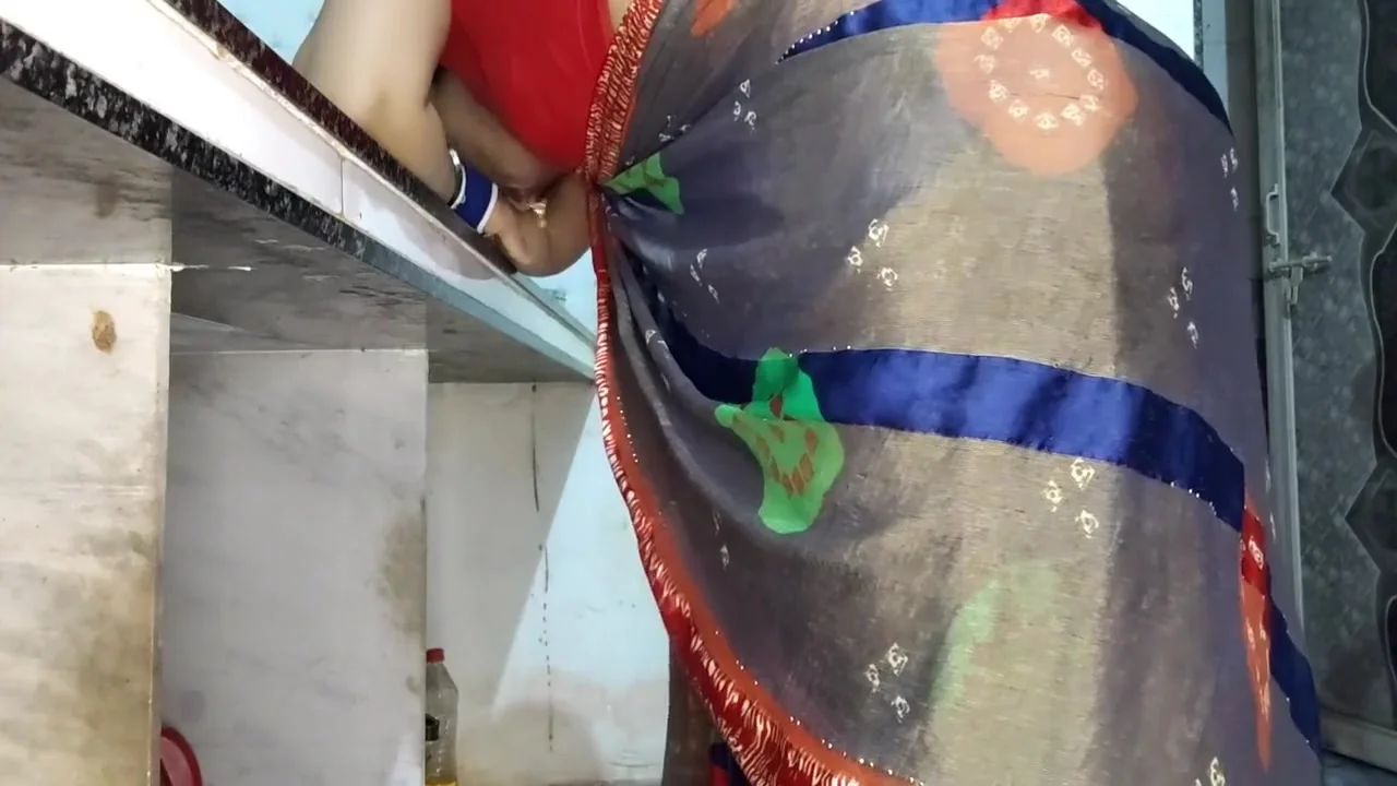 Kamal Ki Chudai Indian Wife With Kitchen Me Hindi Audio