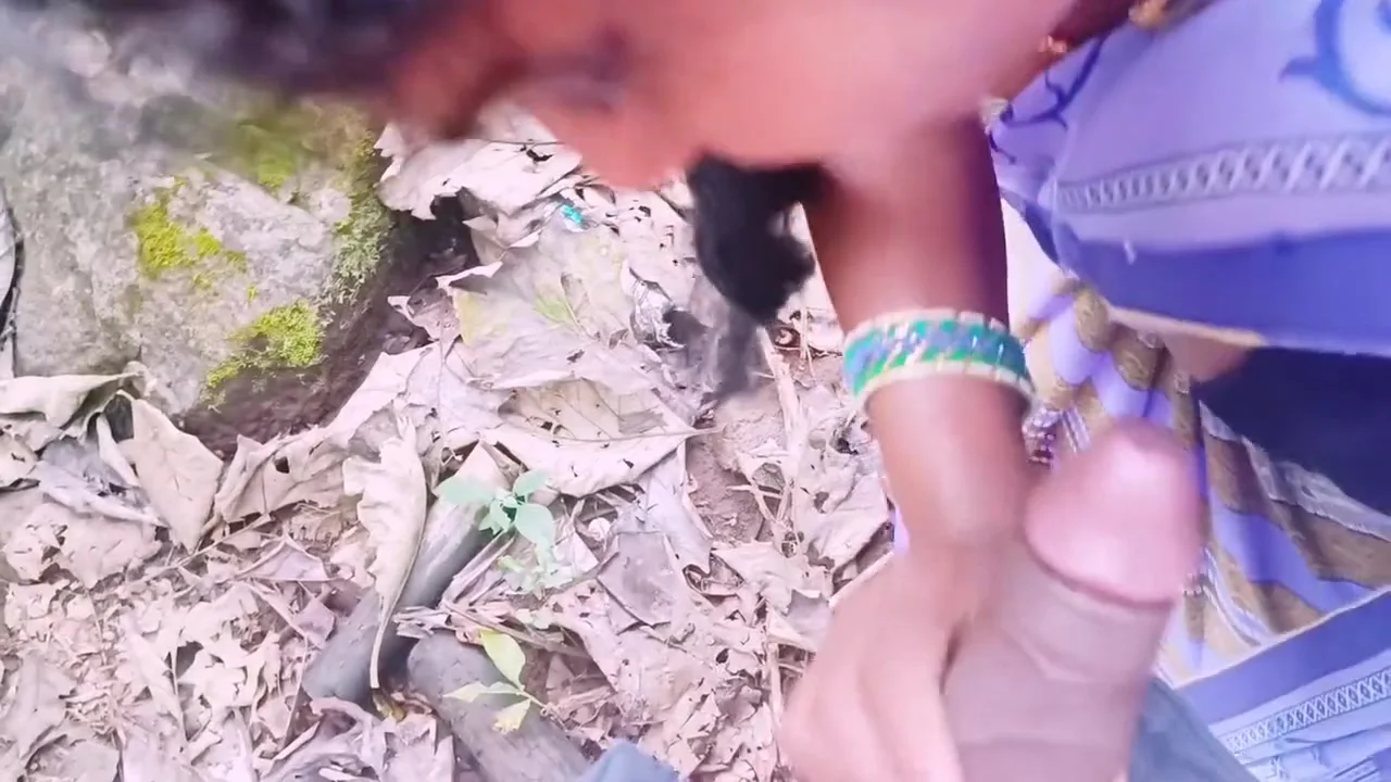 Indian Out Door Forest Sex.desi Stepmom And Stepson Jungle Fucking.telugu Dirty Talks