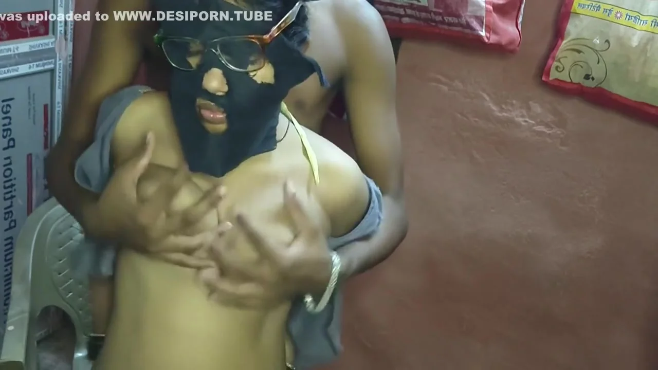 Beautiful Bhabhi Ki Desi Jawani Hot Figure Bhabhi