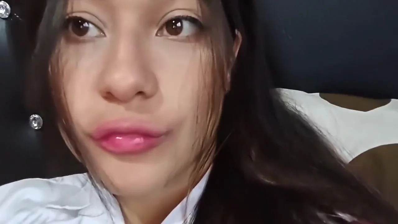 Busty Arab Fingers And Her Rich Tits