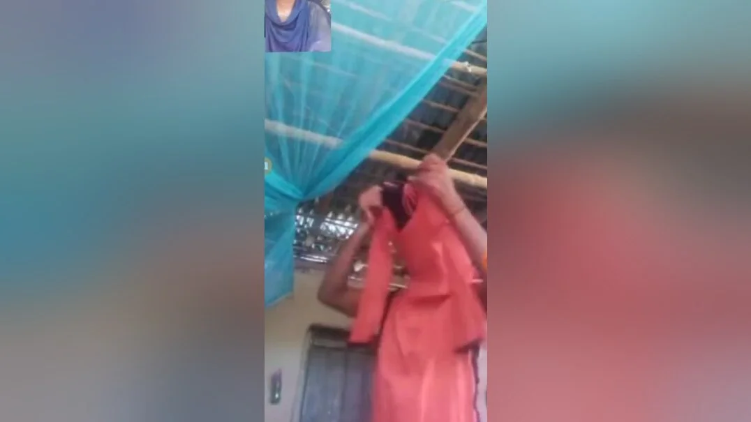 Today Exclusive- Cute Village Girl Showing Her Boobs