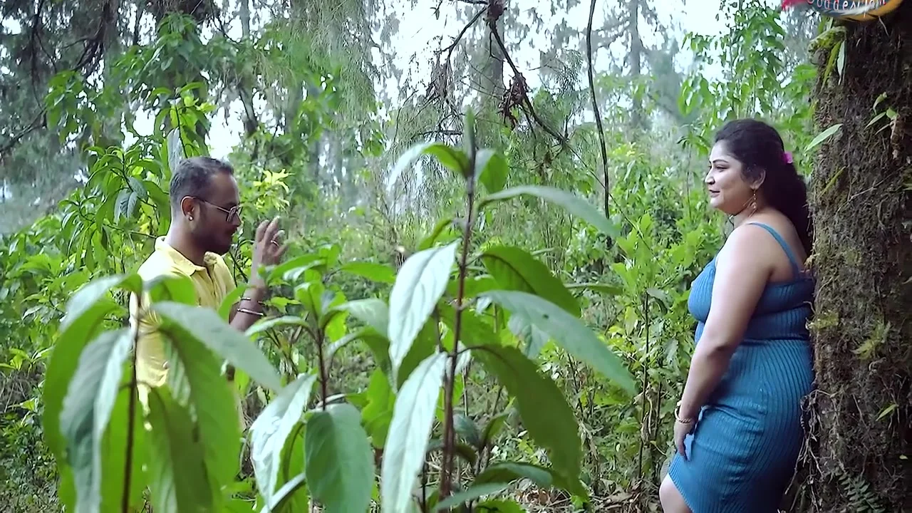 Desi Local Girlfirend Sex With Boyfriend In Jungle Full Movie