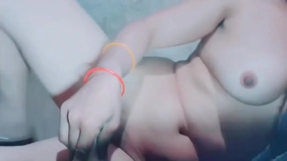 Hot Sexy Is Wetting Her Pussy Putting A Fat Sturdy Vegetable Inside It Is Getting A Little Vegetable Inside It Is Hurting