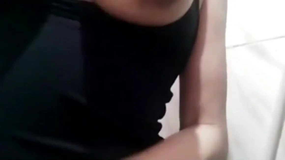 Sexy Miya In Indian Shows Her Boobs During Quarantine At Home