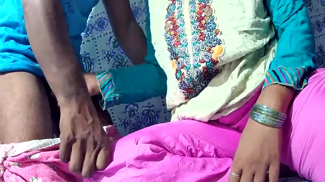 Indian Maid And Boss Sex In The Hotel