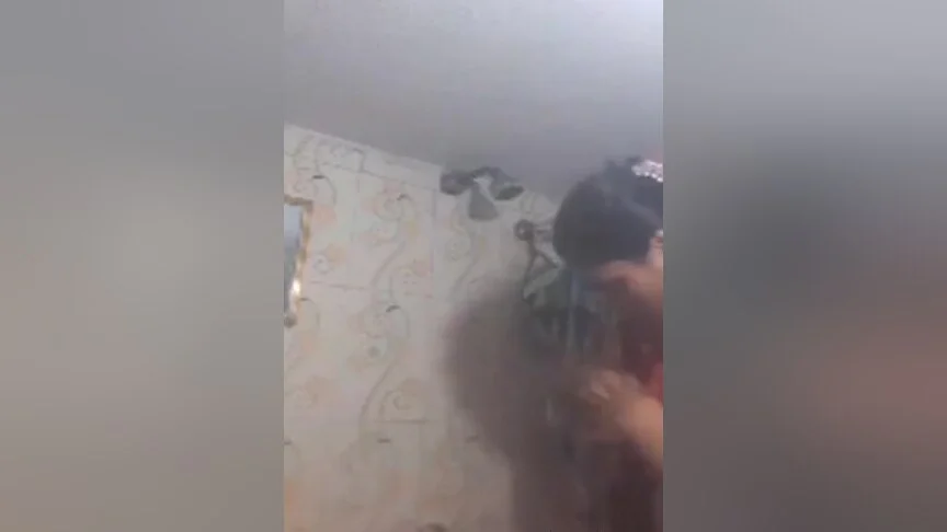 Today Exclusive- Desi Gf Showing Her Boobs And Pussy To Lover On Video Call 1