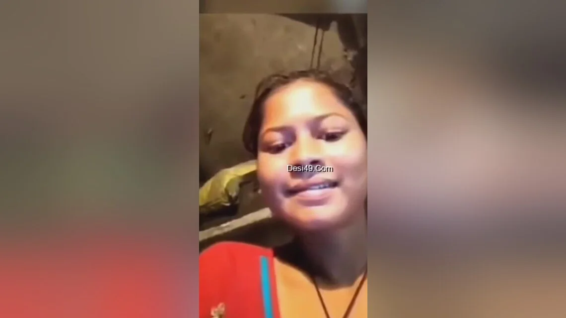 Today Exclusive -desi Village Girl Shows Her Wet Pussy And Boobs 2