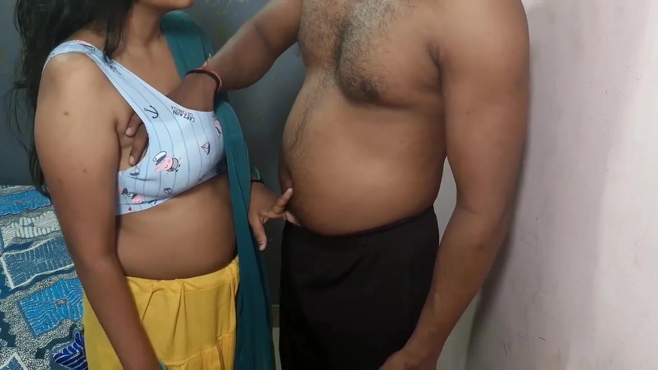 Bhabhi Came For Room Rent Got Her Pussy Fucked By The Landlord