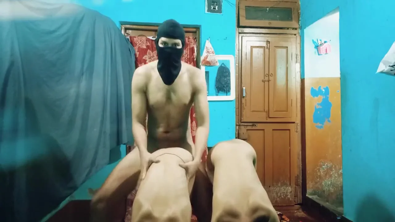 Desi Village School Friends Threesome Fuck In Oyo Xxxx, Indian Beautiful School Friend Fuck Cought By Girlfriend Xxxx