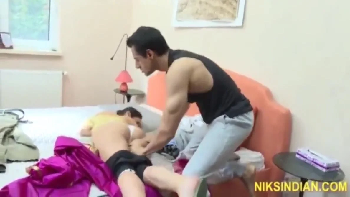 Desi Bhabhi Hard Sex Deshi Bhabhi Ko Jabardasti Choda